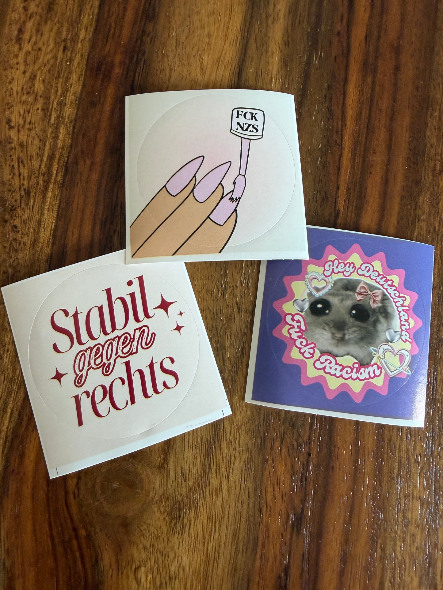 Sticker mit Haltung