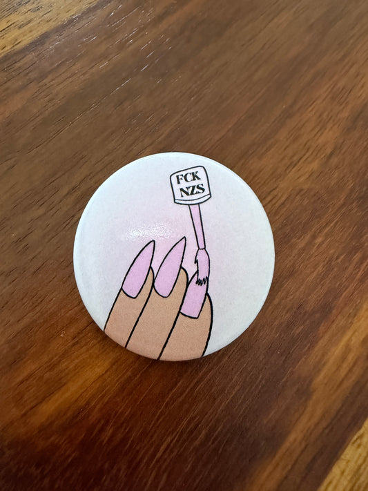 Button FCK NZS 💅